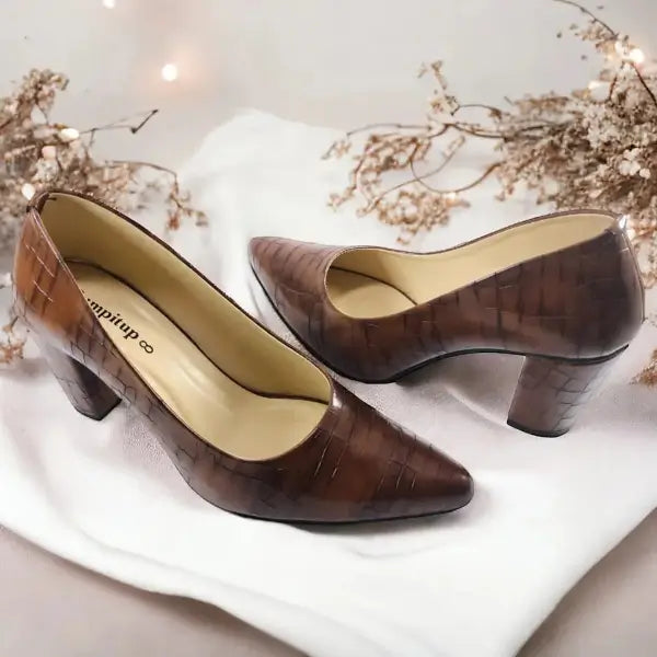 Dark Crocodile Block Heel Pump PIU_139