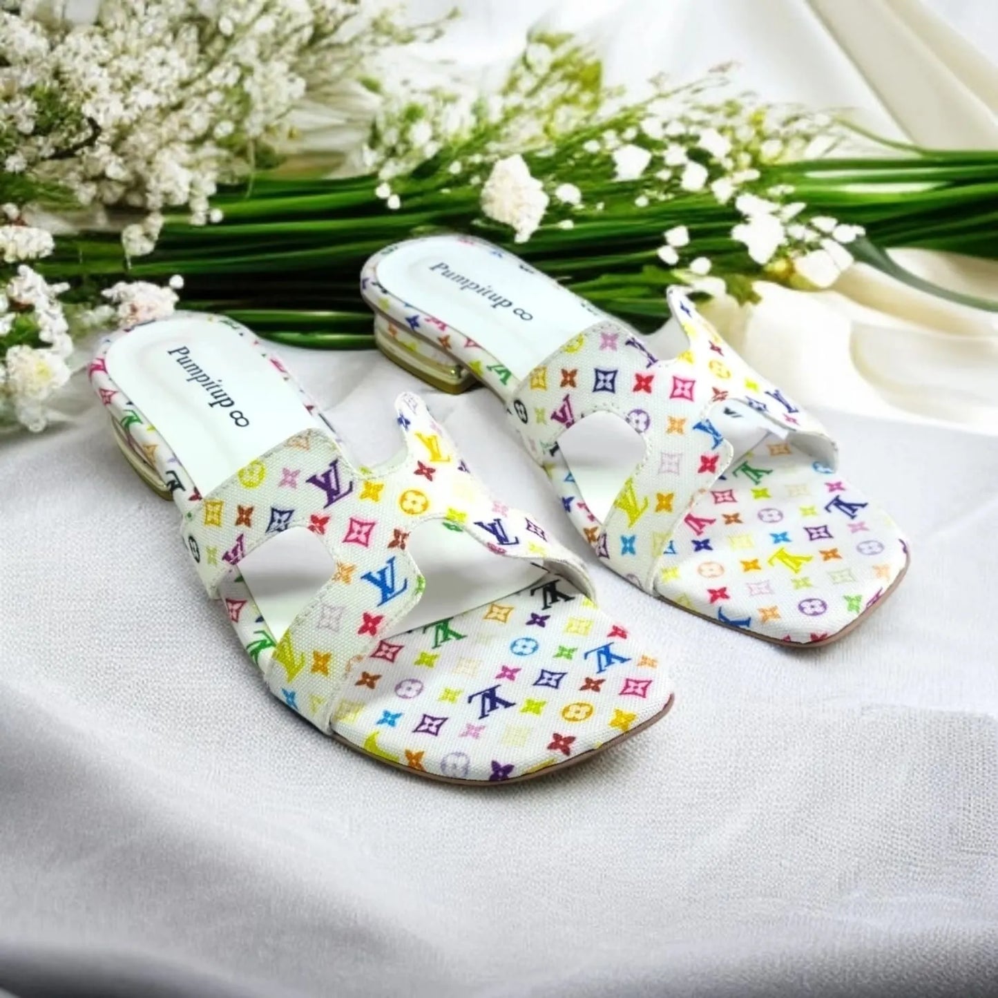 White Hermes_LV Block heel Sandal