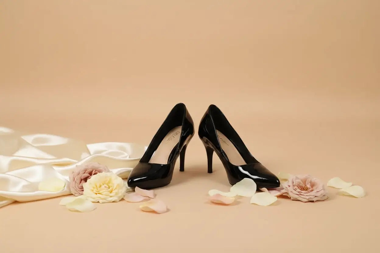 Black court shoe for ladies in Islamabad — premium footwear Pakistan by PumpItUp