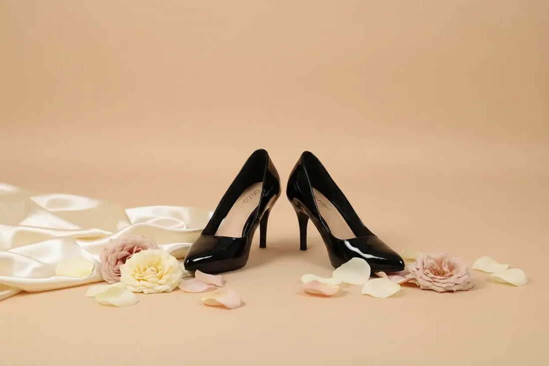 Black court shoe for ladies in Islamabad — premium footwear Pakistan by PumpItUp