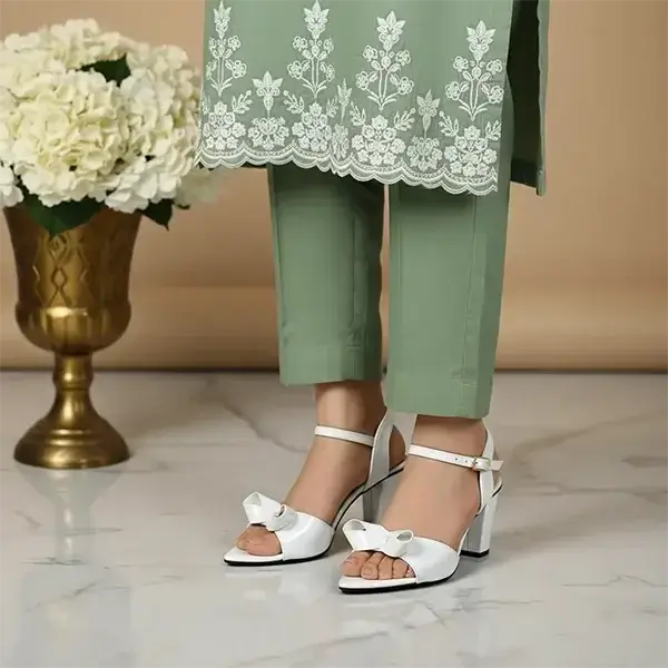 Crystal White Bow Block Heel Sandal PIU_270 PIU_270 patent rexine ladies shoes PumpItUp.pk