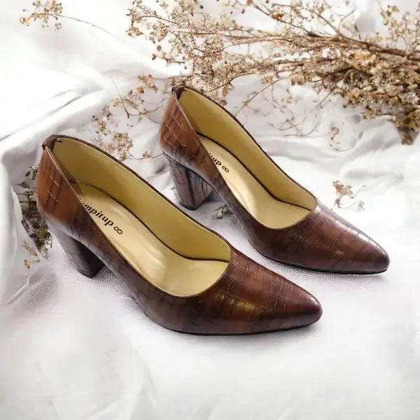 Dark Crocodile Block Heel Pump PIU_139