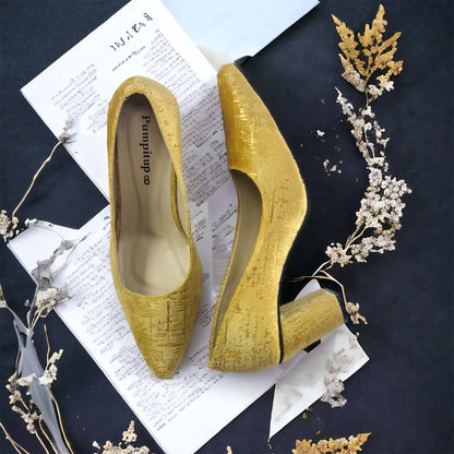 Golden Buttercups Block Heel Pump PIU_129