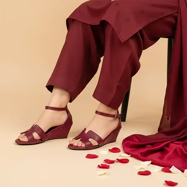 Mehroon Block Heel Wedges Pakistan - Leather Rexine for Women PIU_281 | PumpItUp