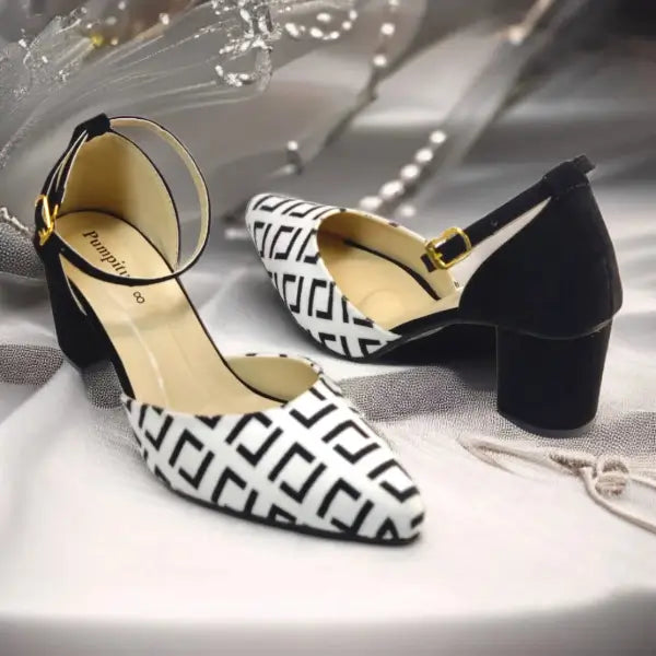 Monochrome Block Heel Pump PIU_194