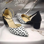 Monochrome Block Heel Pump PIU_194