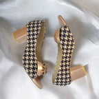 Peach Royale Peep Toe Block Heel PIU_180