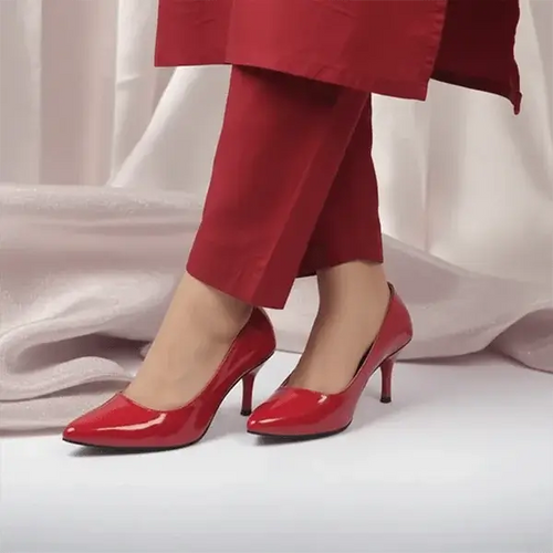 Red Reflected Comfy Pancil Heel Pump PIU_51 Red Shine Patent Rexine ladies shoes PumpItUp.pk