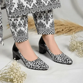 Sable Noir Block Heel PIU 256 patent rexine ladies shoes pumpitup.pk